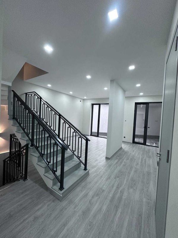 Продается новый коттедж в стиле “Хай-Тек” | 230 м² | Участок 1.6 сотки Продается новый коттедж в стиле “Хай-Тек” | 230 м² | Участок 1.6 сотки