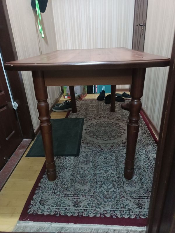 Ошхона учун стол Ошхона учун стол