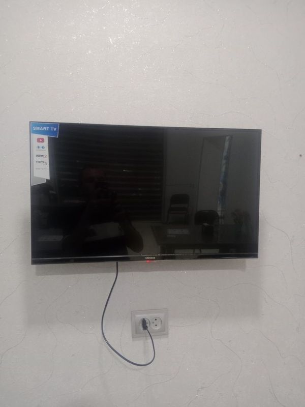 Televizor 32 lik