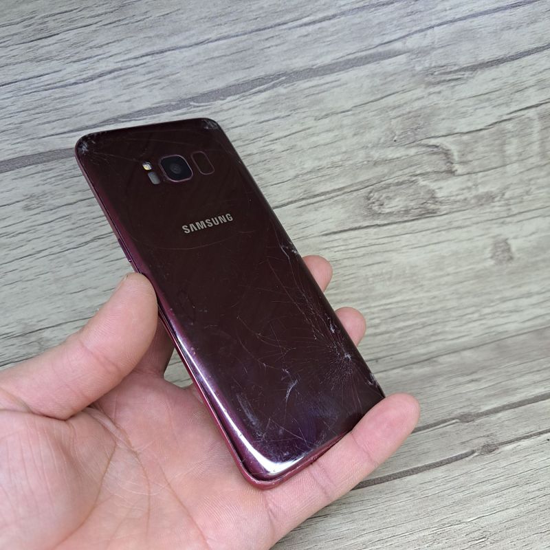 Samsung s8 sotiladi