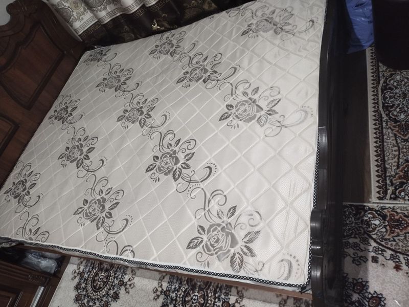 Matras yaxshi saqlangan Matras yaxshi saqlangan