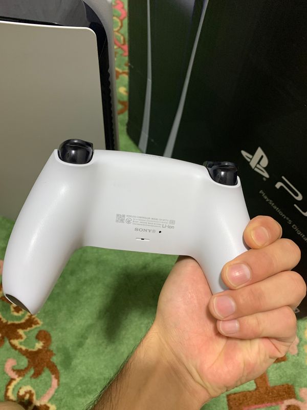 PlayStation 5 fat Digital
