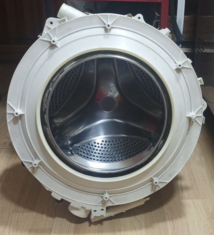 Бак с барабаном для Стиральных машин "LG" 5кг. Б/у Бак с барабаном для Стиральных машин "LG" 5кг. Б/у