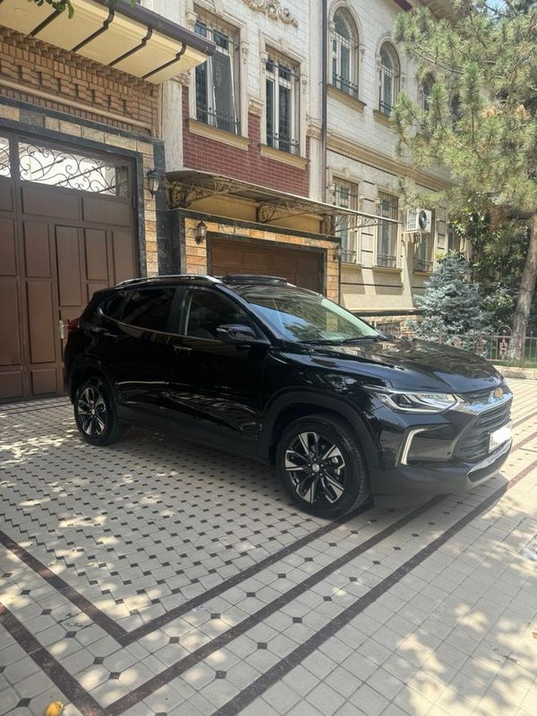 Treker 2023 Yil 2024 Salon Olingan Prrimer Treker 2023 Yil 2024 Salon Olingan Prrimer