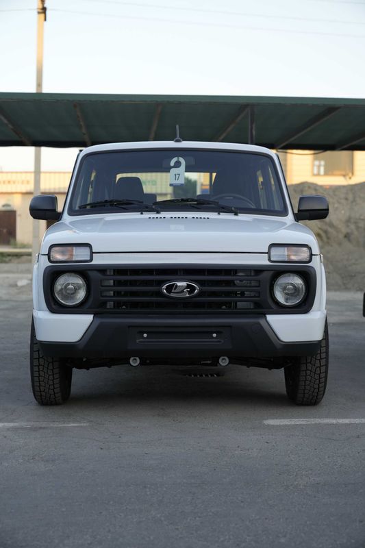 Lada NIVA LEGENT Urban Black 24 Lada NIVA LEGENT Urban Black 24