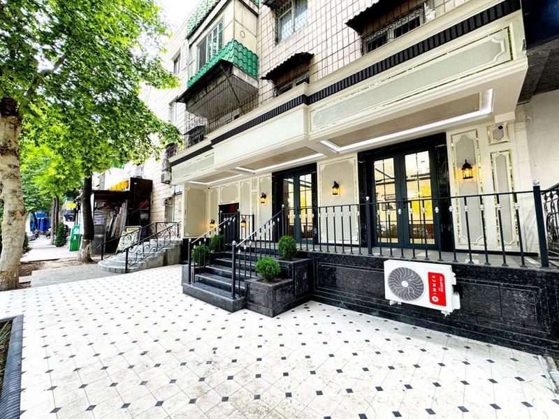 Продаётся Не Жилое Помещения Мирабадский район Ор-р Метро Ойбек Продаётся Не Жилое Помещения Мирабадский район Ор-р Метро Ойбек