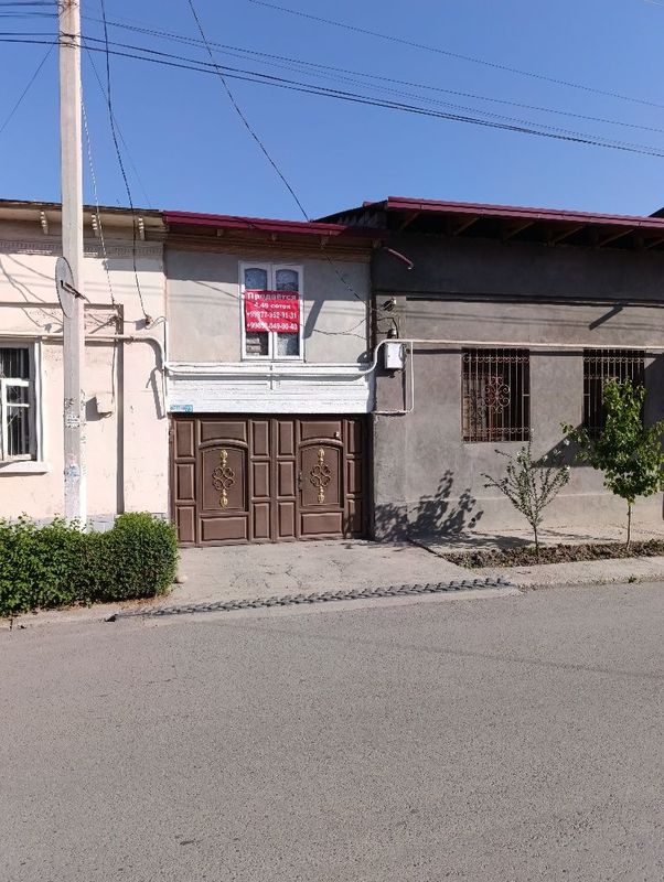 Hovli sotiladi (Xonobod) Hovli sotiladi (Xonobod)