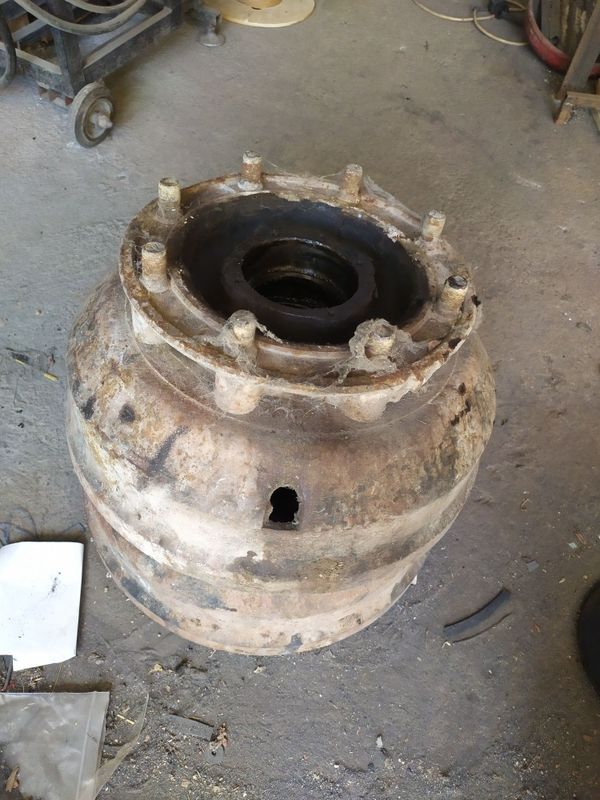 Kamaz pretsep stupitsa barabani bilan komplekt sotiladi Kamaz pretsep stupitsa barabani bilan komplekt sotiladi