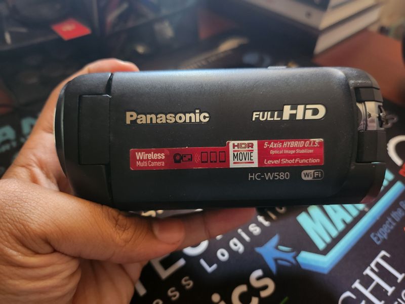 Kamera sotiladi | Panasonic HCW 570 90x Zoom