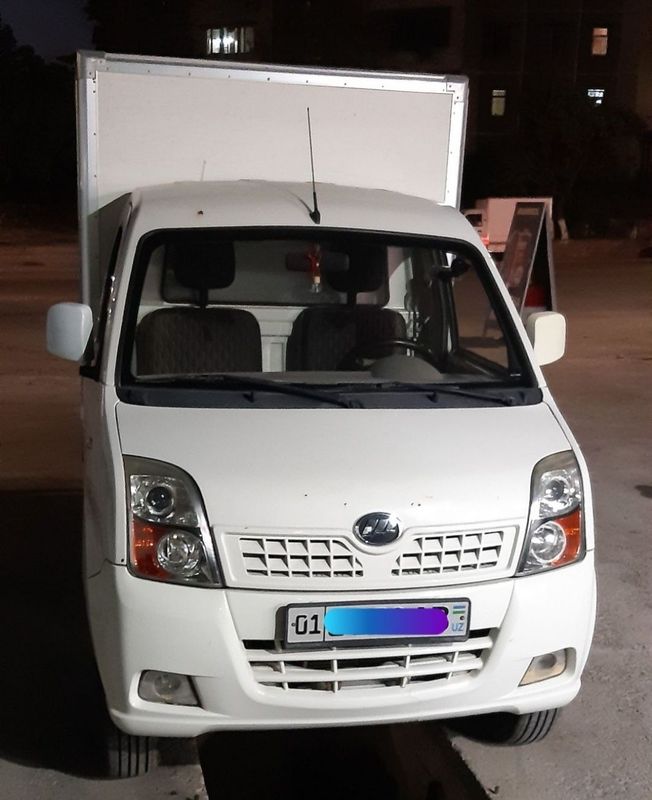 Lifan 2015 4 pakleni gazi bor Lifan 2015 4 pakleni gazi bor