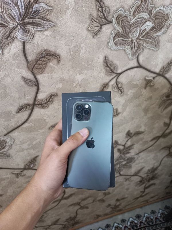 Iphone 12 pro yaxshi holata Iphone 12 pro yaxshi holata
