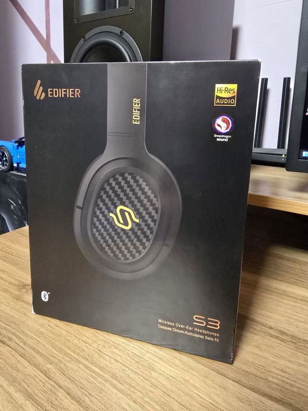 Магнитно-планарные наушники Edifier Stax Spirit S3 Магнитно-планарные наушники Edifier Stax Spirit S3