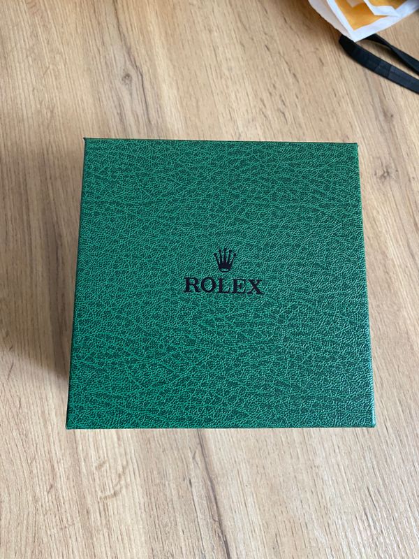 Rolex arzon narxga ishlatilmagan