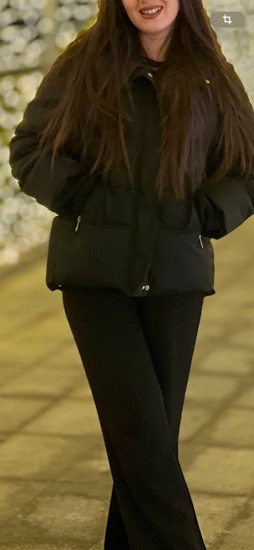 Kurtka yangi 1 ,2 marta kiyilgan 380 minga olingan Kurtka yangi 1 ,2 marta kiyilgan 380 minga olingan