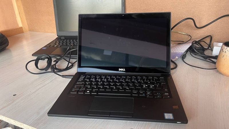 Noutbook Dell latitude 7300