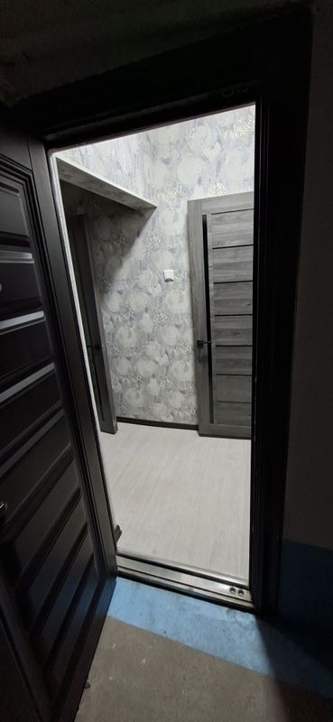 Срочно продаётся 2х комнатная квартира