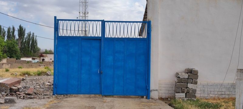 Дарвоза сотилади. Ишлатилган. Российский металдан ясалган. Дарвоза сотилади. Ишлатилган. Российский металдан ясалган.