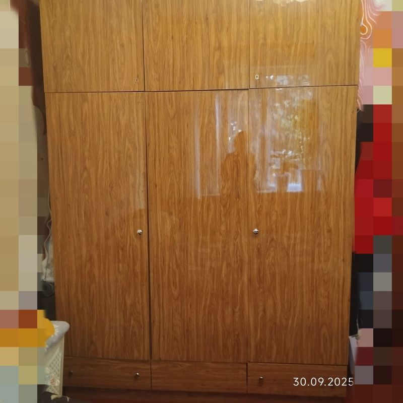 Продам шифоньер ( Германия)