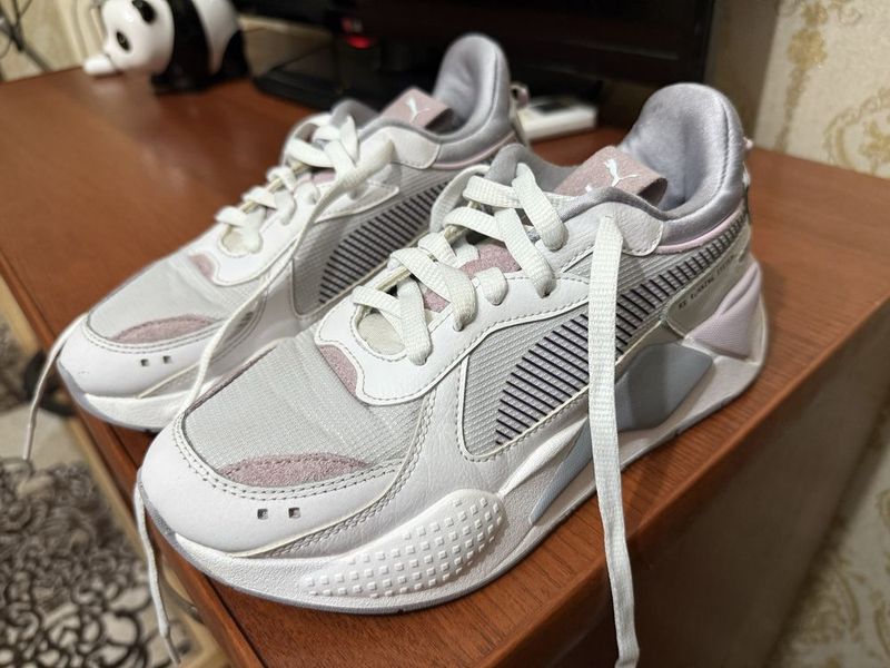 Кроссовки PUMA размер 36 37 Кроссовки PUMA размер 36 37