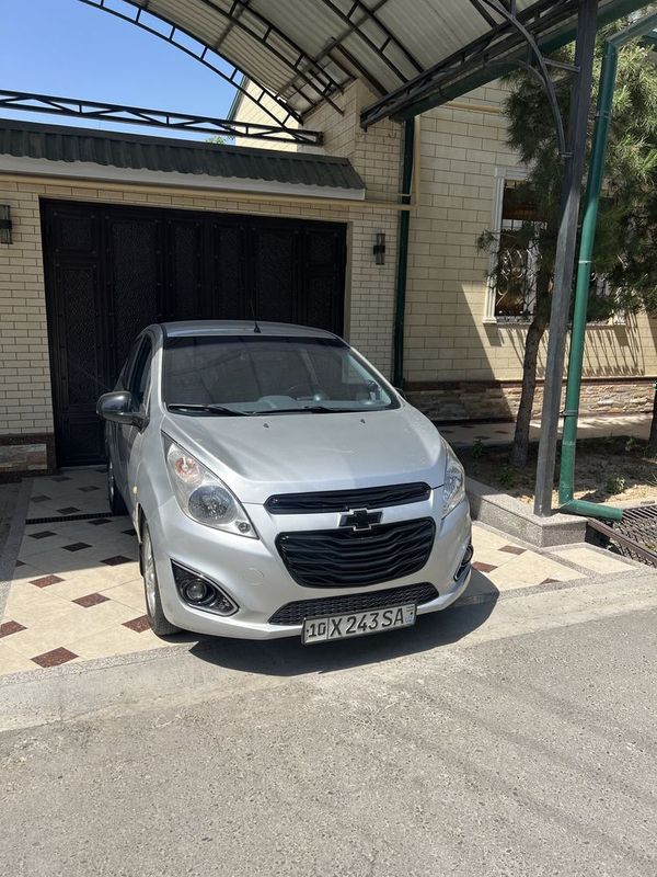 Spark 2014 yil gaz bor Spark 2014 yil gaz bor