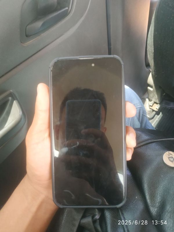 Iphone 15 pro max Dubai varianti Iphone 15 pro max Dubai varianti