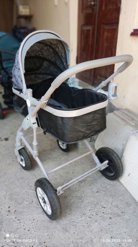 Коляска детская Коляска детская