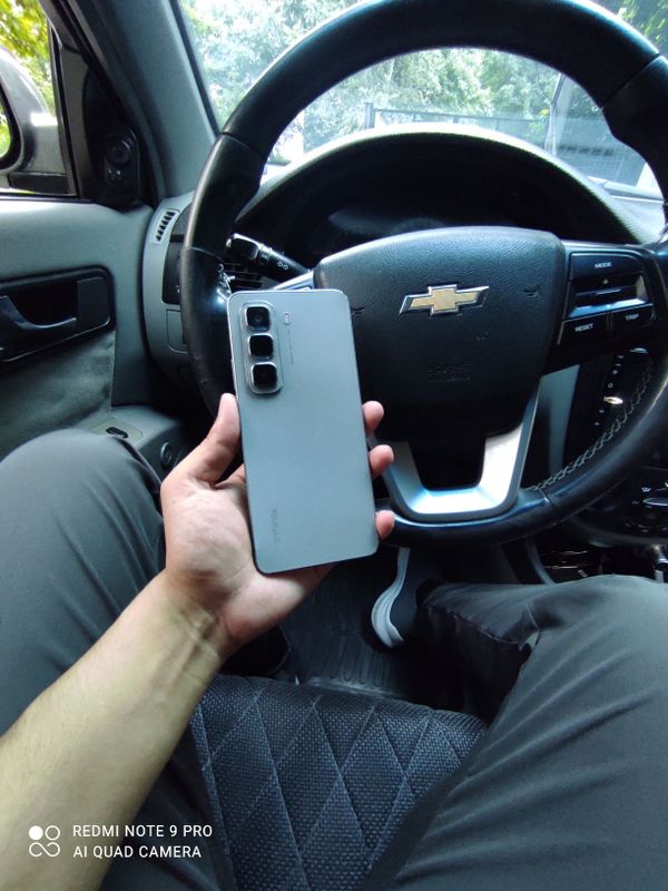 Infinix Hot 50 8/256gb holati yahshi garantiyasi bor Infinix Hot 50 8/256gb holati yahshi garantiyasi bor