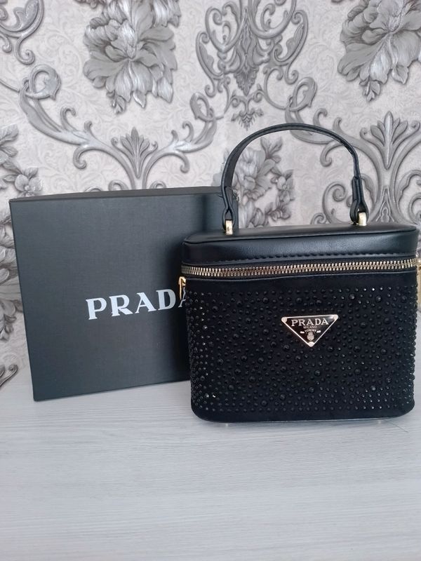 Prada Prada