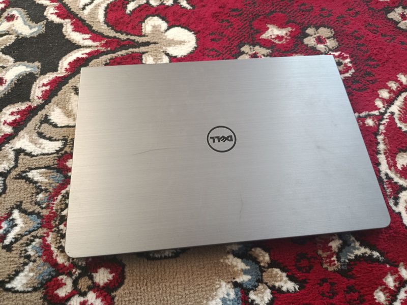 Dell Vostro игровая видео карта ge force 930 M Dell Vostro игровая видео карта ge force 930 M