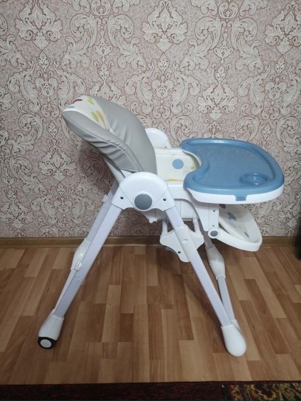 Стульчик для кормления Стульчик для кормления