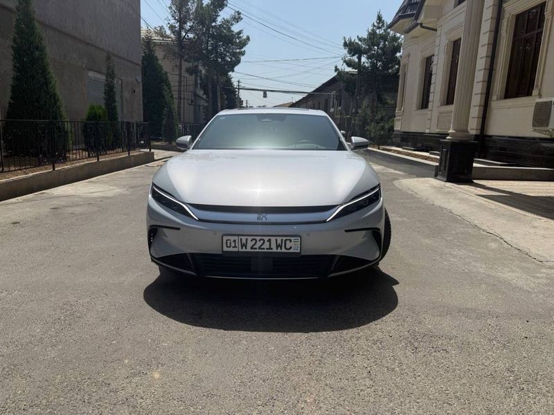 BYD Han 605km massaj Head Up li BYD Han 605km massaj Head Up li