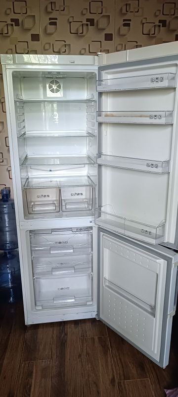 Холодильник Artel Холодильник Artel