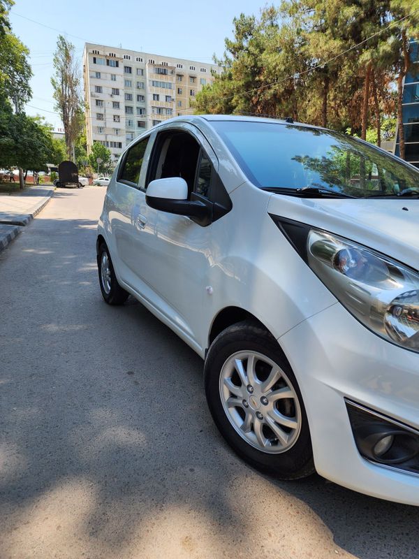 Chevrolet Spark 1.0 (автомат) – Сел и поехал! Chevrolet Spark 1.0 (автомат) – Сел и поехал!