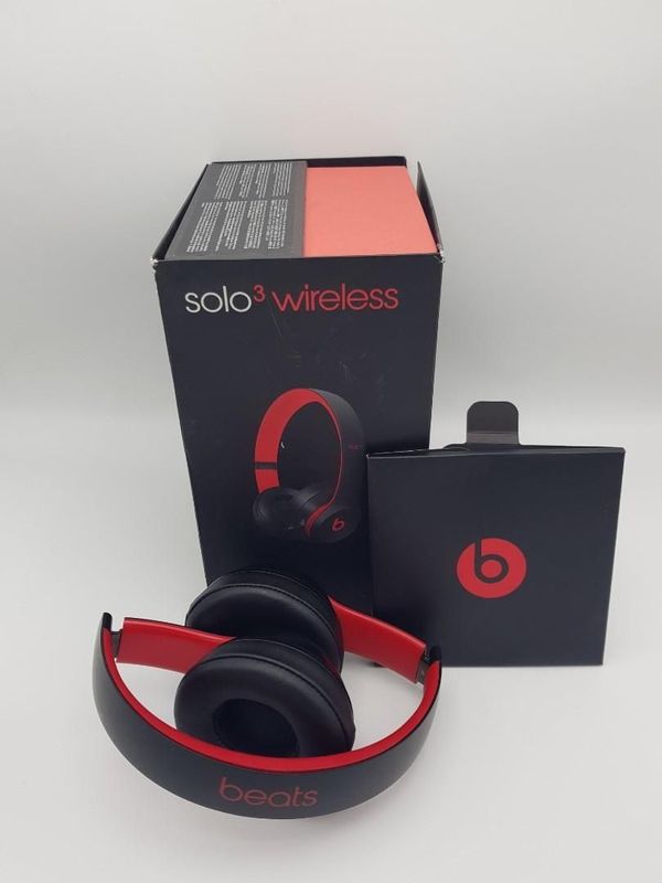 Наушники Beats Solo 3 wireless ten years edition. Возможен обмен.