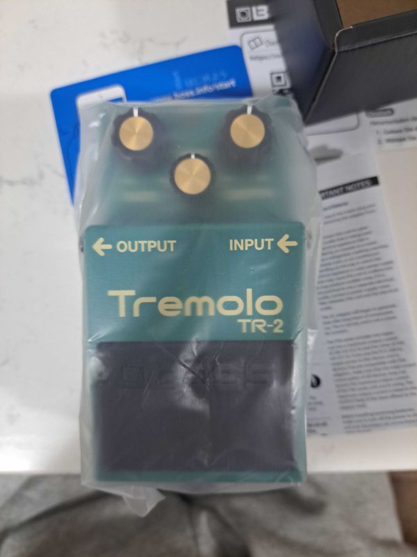 Boss TR-2 Tremolo Гитарная педаль