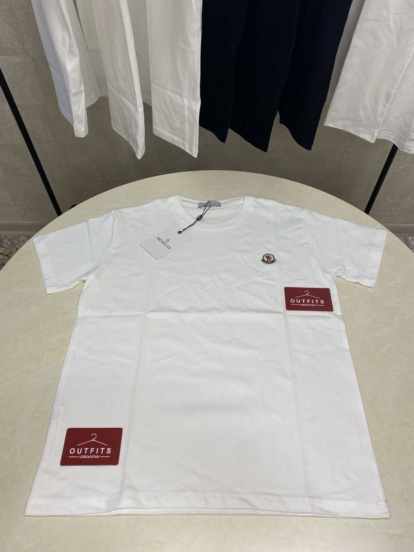 Футболка Moncler Футболка Moncler