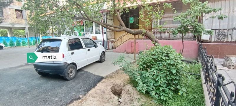 1 qavat 3 xona sotiladi 1 qavat 3 xona sotiladi
