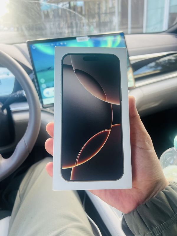 Apple Iphone 16 pro Max 256 Desert 2 Simkarta