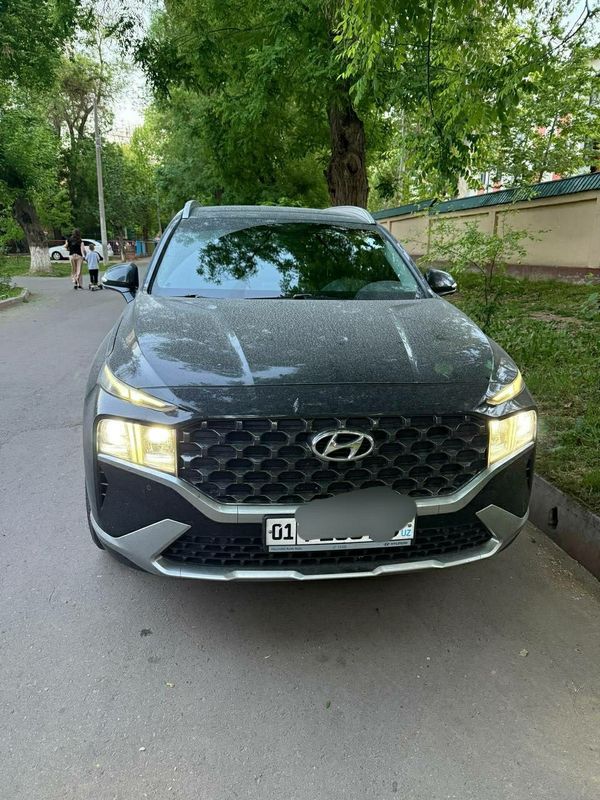 Hundai santa Fe 2022 Full Pozitsiya 2.5 litrli Hundai santa Fe 2022 Full Pozitsiya 2.5 litrli