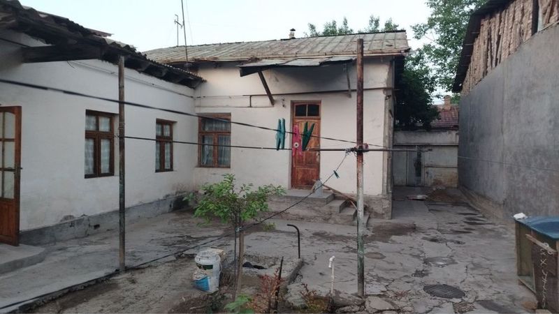 Г. Ташкент мирзо улугбекский район беш капа махаласида Ер сотилвоти Г. Ташкент мирзо улугбекский район беш капа махаласида Ер сотилвоти