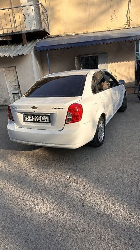 Ласетти 1.8 автомат