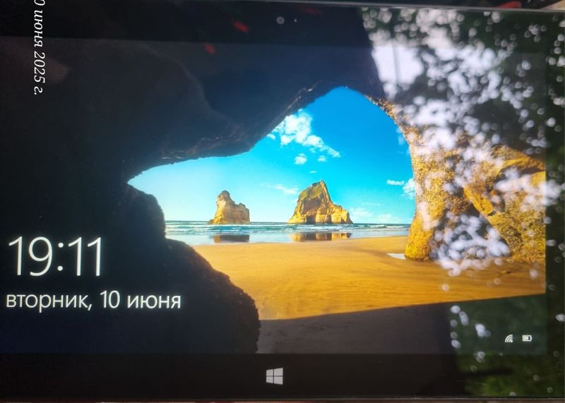 Планшет surface rt windows 10t в отличном состоянии Планшет surface rt windows 10t в отличном состоянии