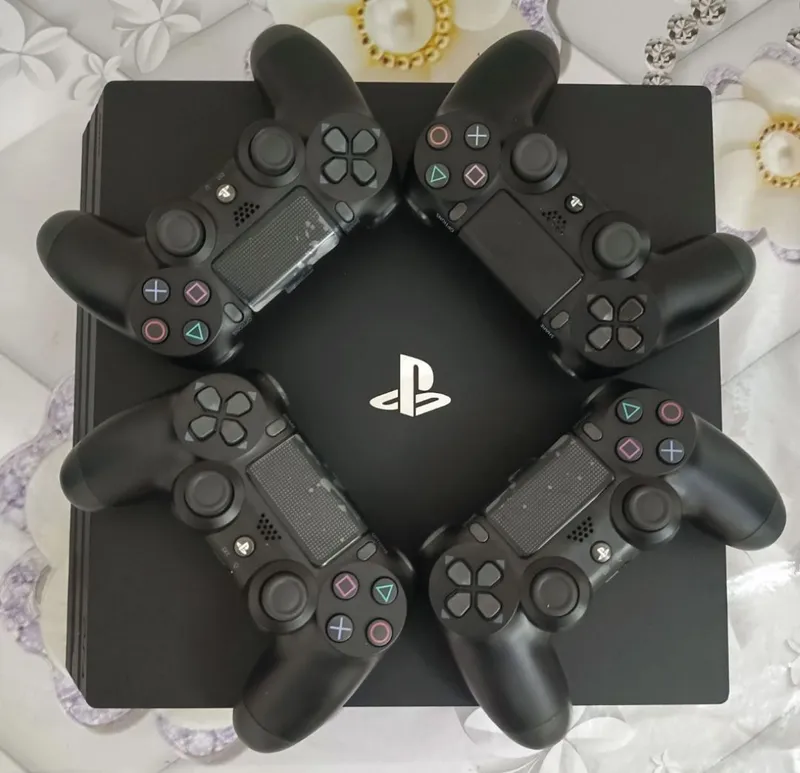 Play Station 4 pro 1tb Play Station 4 pro 1tb