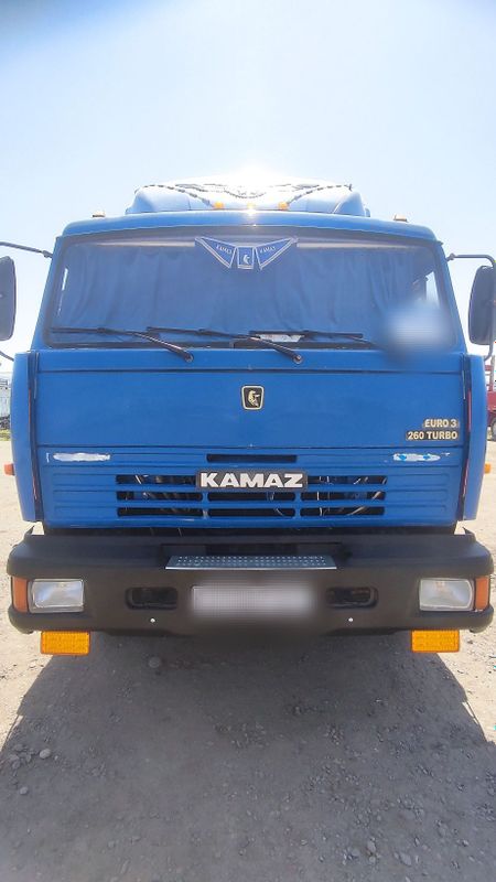 Kamaz sotiladi pritsep bilan Kamaz sotiladi pritsep bilan