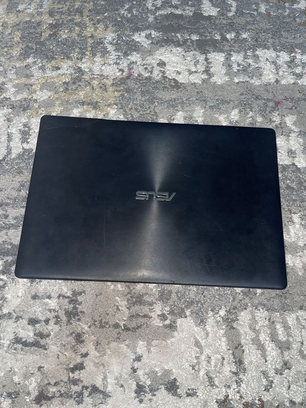 Asus noutbook BU Asus noutbook BU
