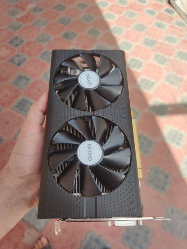Rx580 с гарантией отлично работает не греется FPS отлично