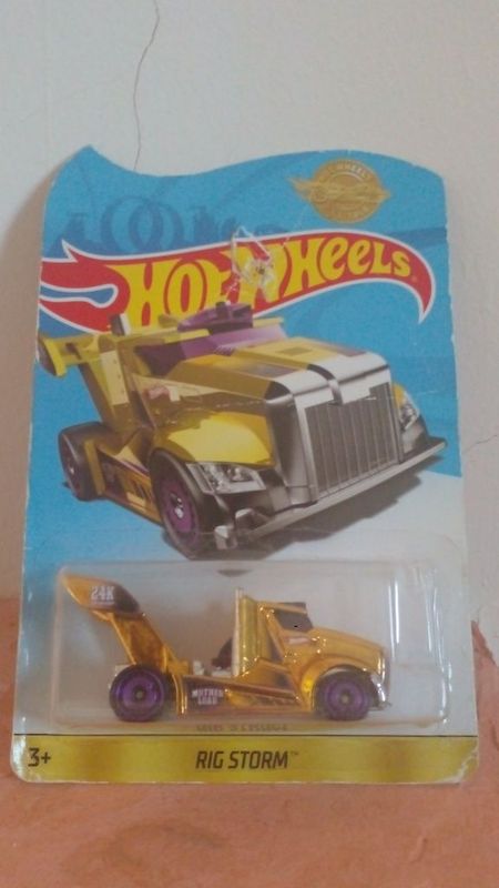 Hot Wheels машинка