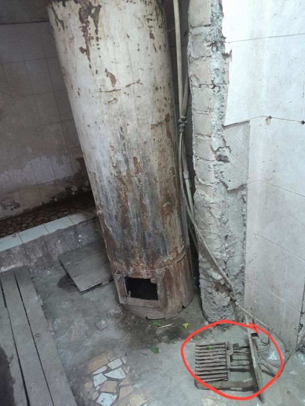 Katyol xolati zor ishlidi apokiyam ishlidi 130 litrli Katyol xolati zor ishlidi apokiyam ishlidi 130 litrli