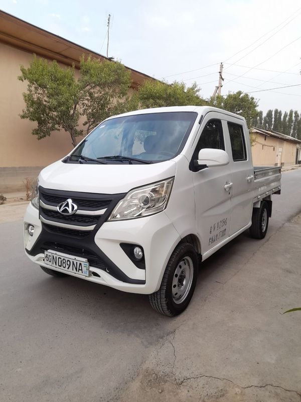 Changan 2014 Yil Moshna Minishga Tayor