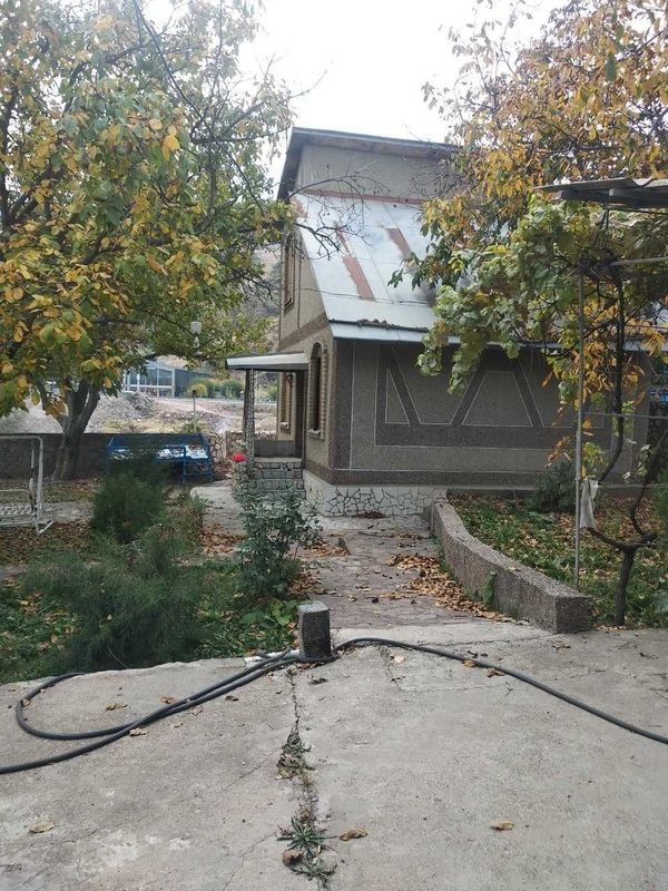 Продается ДАЧА 9,5 сот поселок ЧАРВАК Бостанлыкский район Продается ДАЧА 9,5 сот поселок ЧАРВАК Бостанлыкский район
